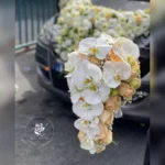 دسته گل عروس ارکیدهو رز _دسته گل عروس ارکیده سفید - دسته گل ارکیده و ژیپسوفیلا - دسته گل عروس - دسته گل عروس با گل ارکیده - دسته گل عروس آبشاری