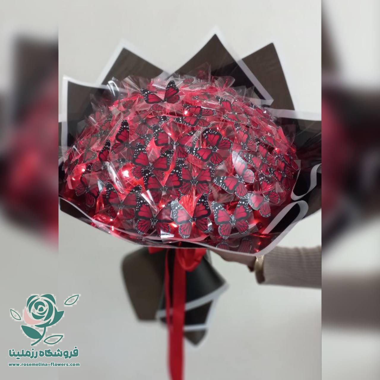 photo_2025-02-22_16-04-05 دسته گل پروانه ای قرمز