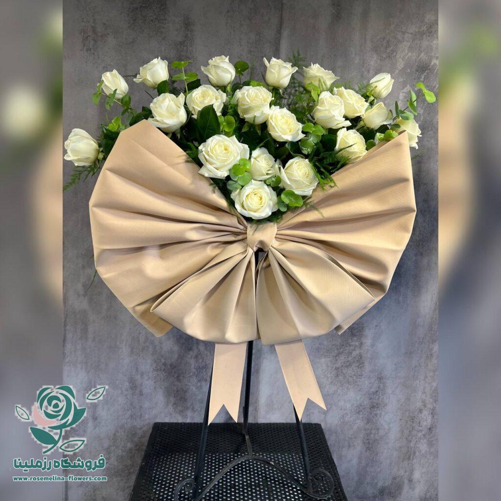 باکس گل پاپیونی کرم 