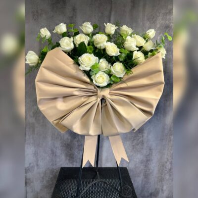 باکس گل پاپیونی کرم 