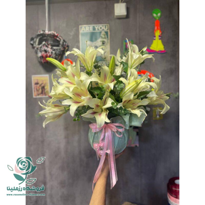 باکس گل شیشه ای