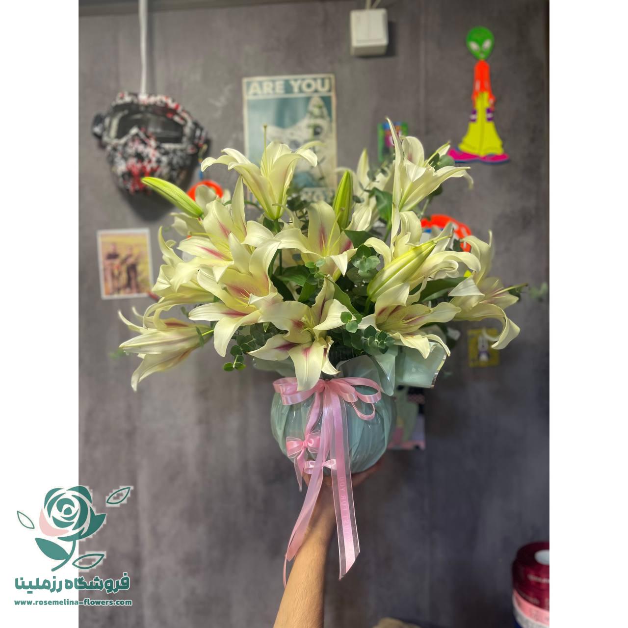 photo_۲۰۲۵-۰۷-۱۷_۱۵-۴۳-۴۴ باکس گل شیشه ای