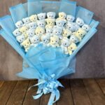 دسته گل عروسکی آبی